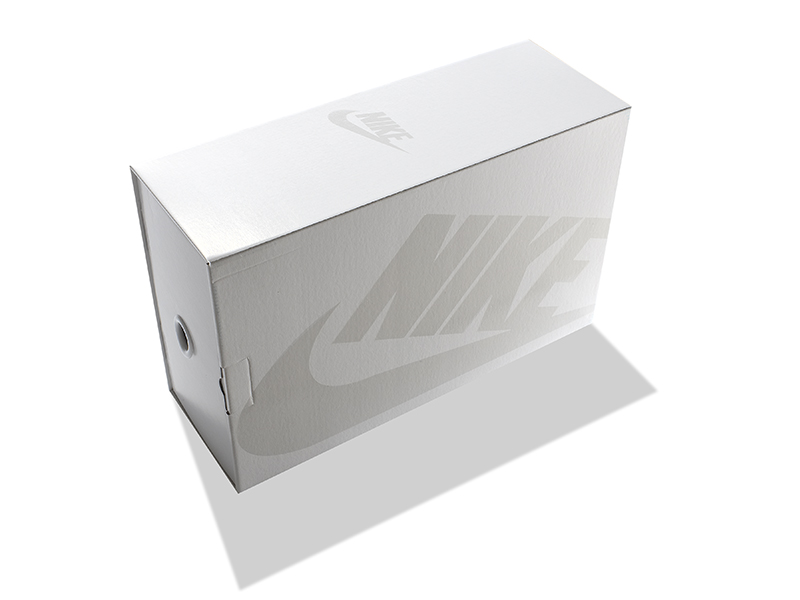 Boîte Nike
